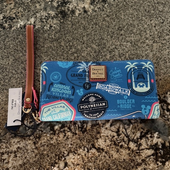 Dooney & Bourke Handbags - Dooney & Bourke Disney DVC Vacation Club Wristlet Wallet NWT!